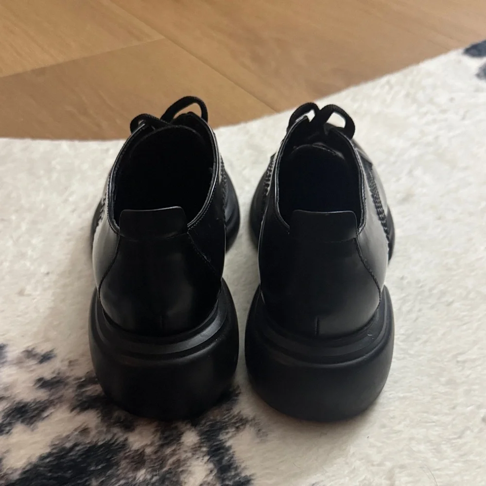 Emporio Armani Sleek Lug Sole Oxford Shoes - Picture 7 of 8